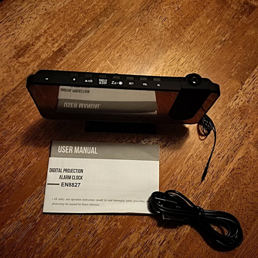 7.5" LED Digital Projector Projection Snooze Dual Alarm Clock FM Radio Timer USB